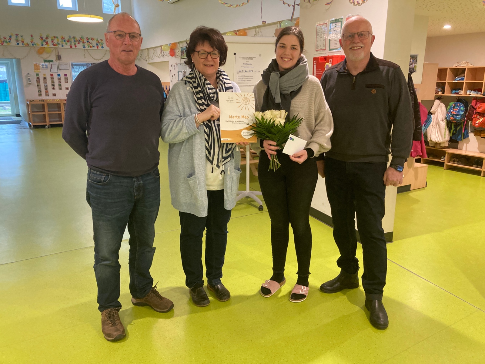 Willi Nücken (BG-Deichhaus), Marion Gall (Kita-Leitung), Vanessa Heinz (Marte Meo Colleague-Trainerin), Klaus Braukmann (BG-Deichhaus)